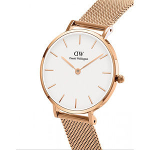 Daniel Wellington Rose Gold Petite Melrose Watch